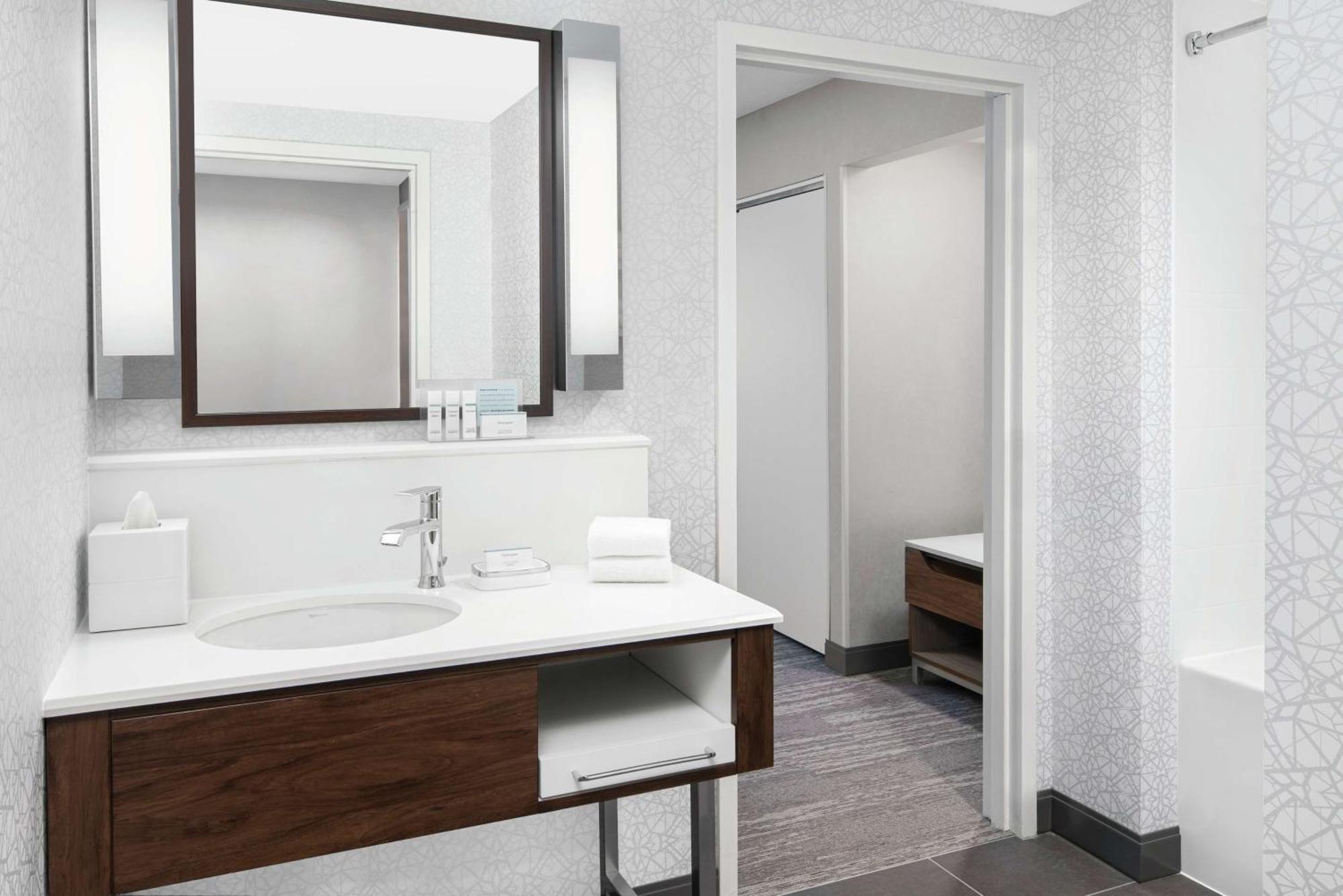 Hampton Inn & Suites Chicago-Downtown Exteriér fotografie